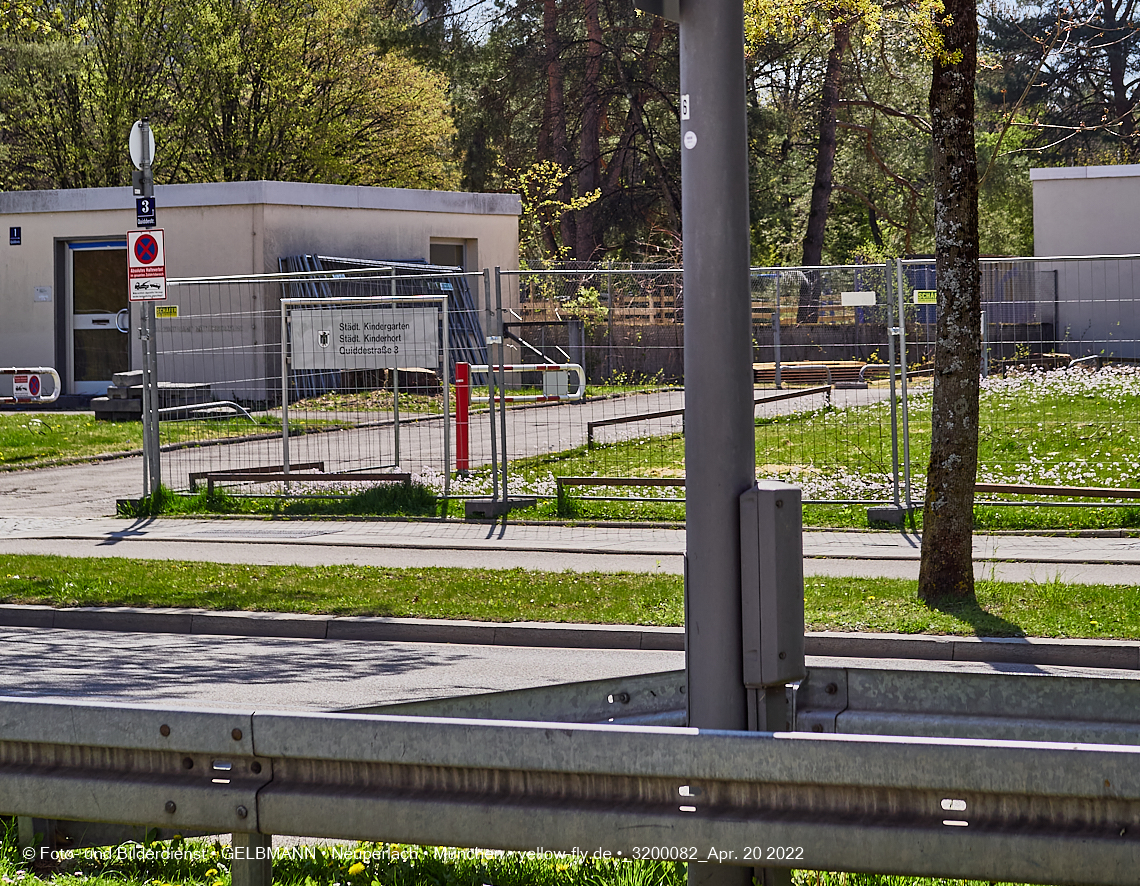 20.04.2022 - Baustelle am Haus für Kinder in Neuperlach